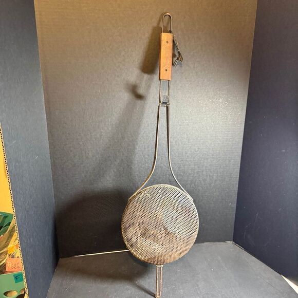 Vintage Androck Muza Campfire Cooker [Item 0159] - Picture 5 of 6